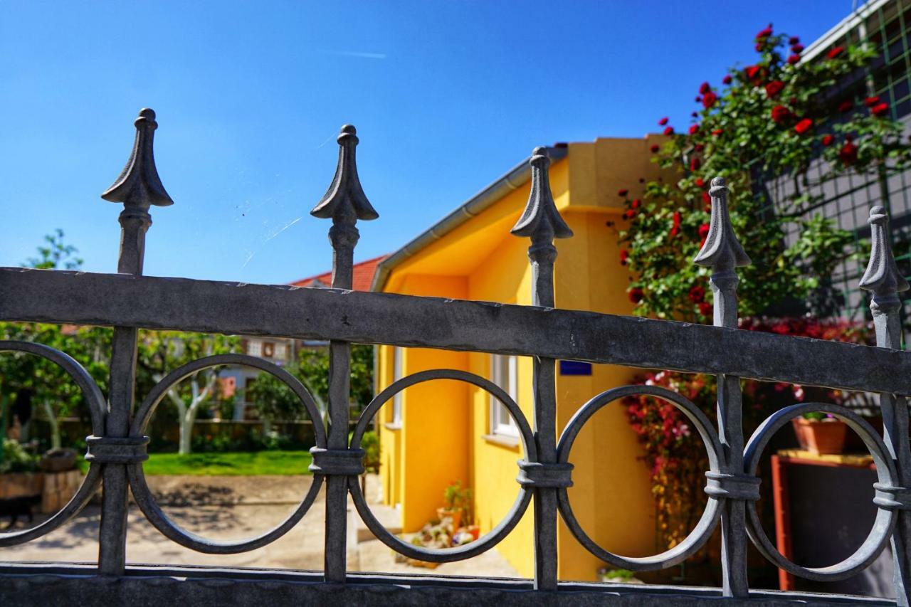 Apartman Cro Garden Διαμέρισμα Ζαντάρ Εξωτερικό φωτογραφία