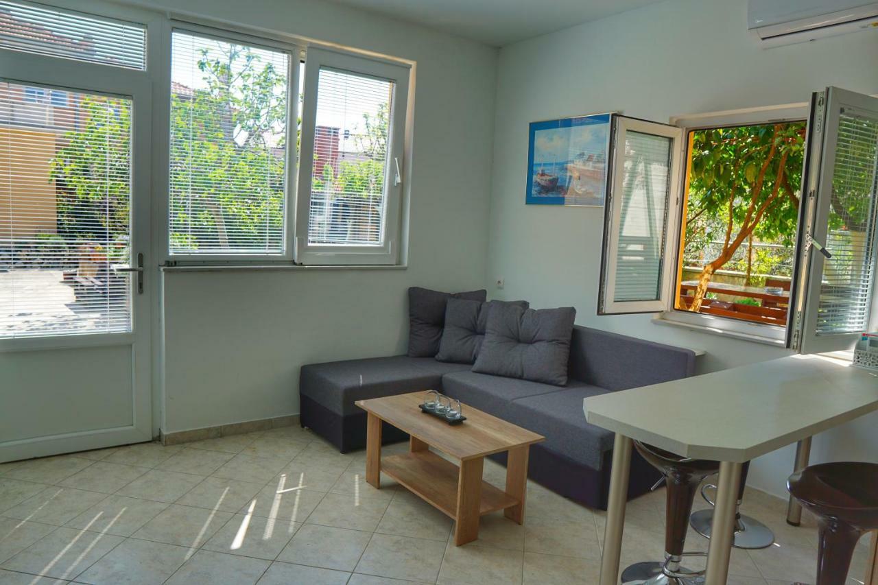 Apartman Cro Garden Διαμέρισμα Ζαντάρ Εξωτερικό φωτογραφία